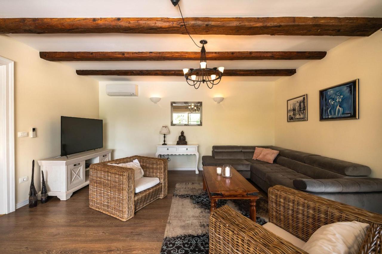 קרניצה Villa Branca 6+2 מראה חיצוני תמונה